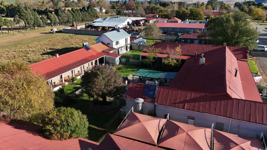 8 Bedroom Property for Sale in Memel Free State